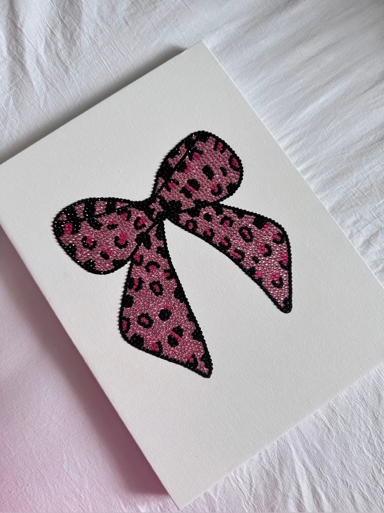pink leopard print bow