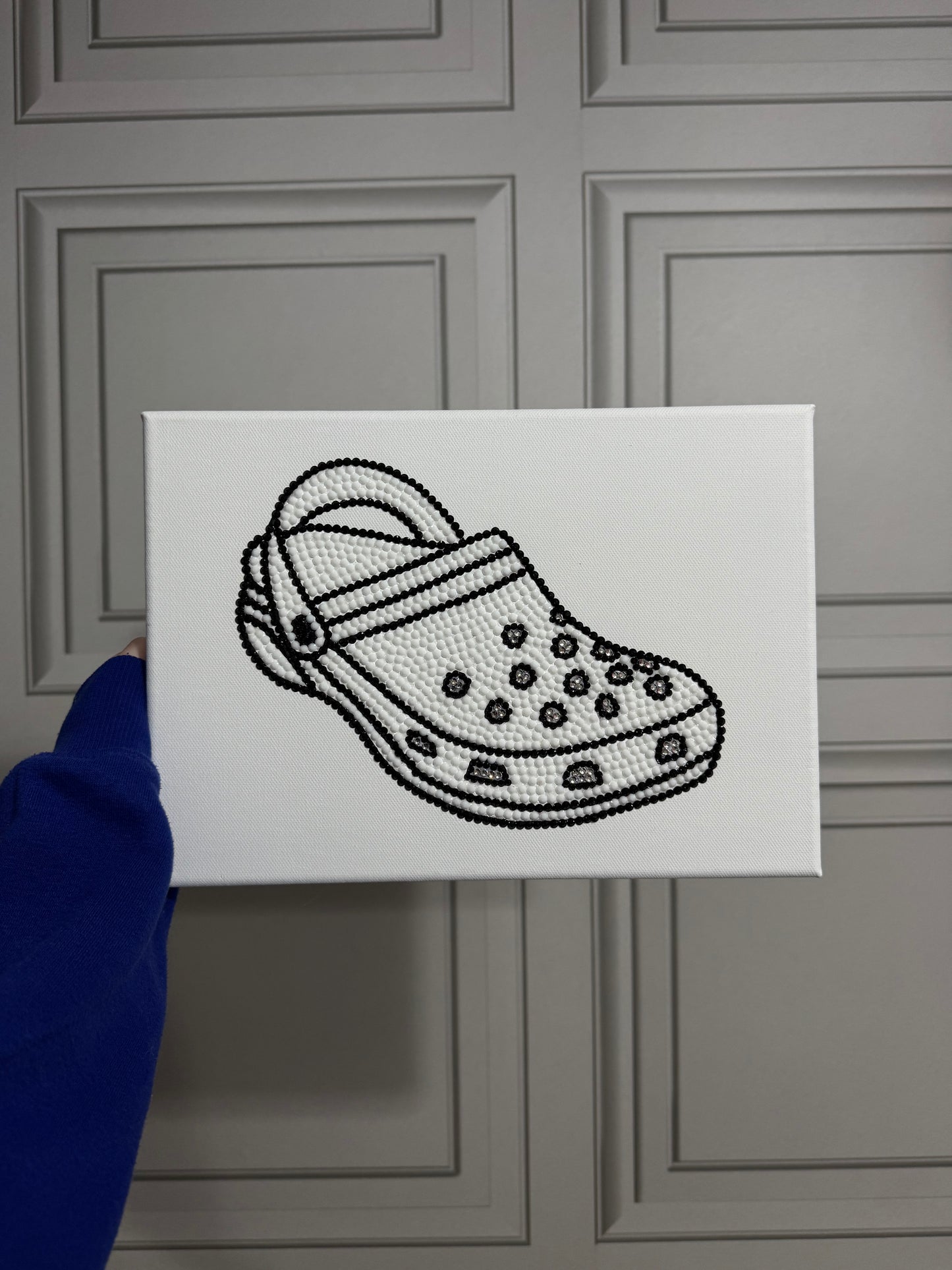 White croc gem canvas